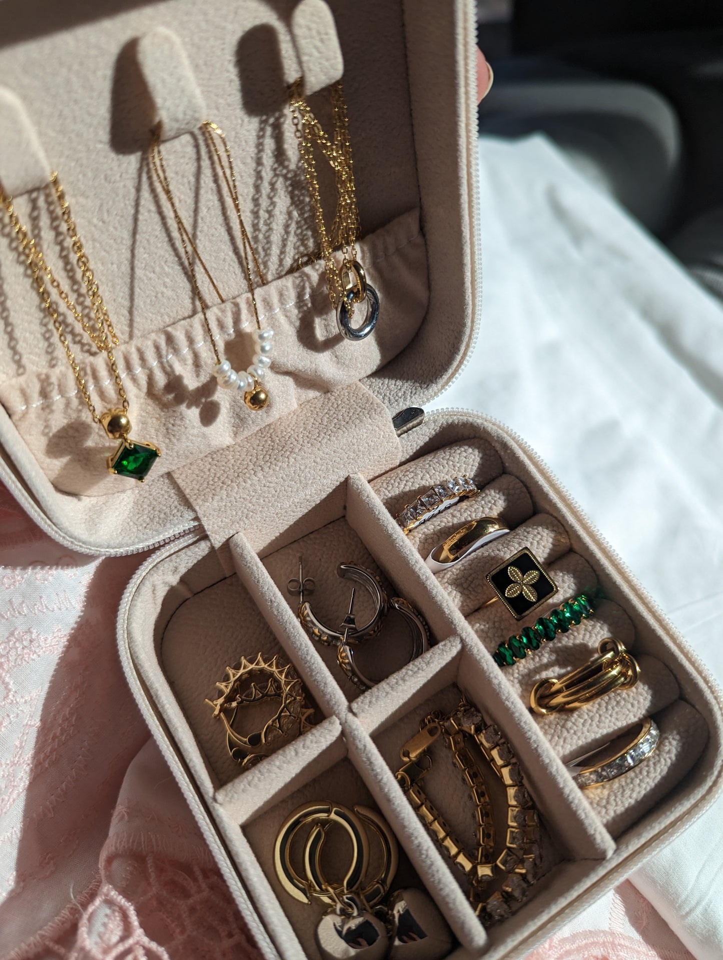 TRAVEL JEWELLERY CASE